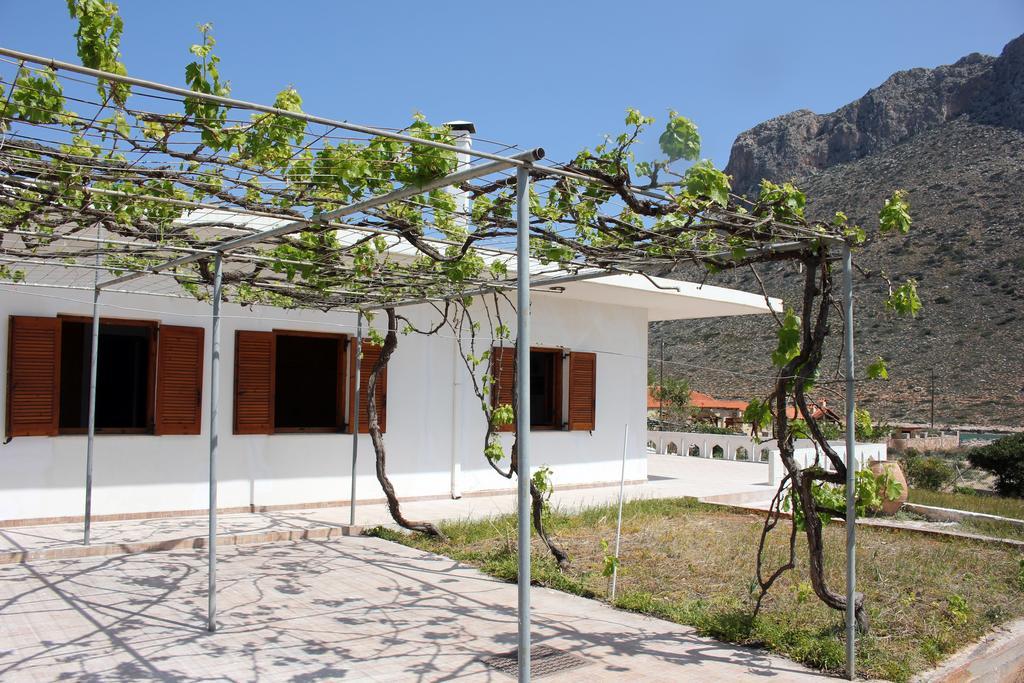 Villa Theros Beach House Stavrós Exterior foto